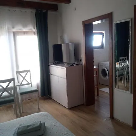 Apartment Studio Apartman Luka Starigrad Paklenica